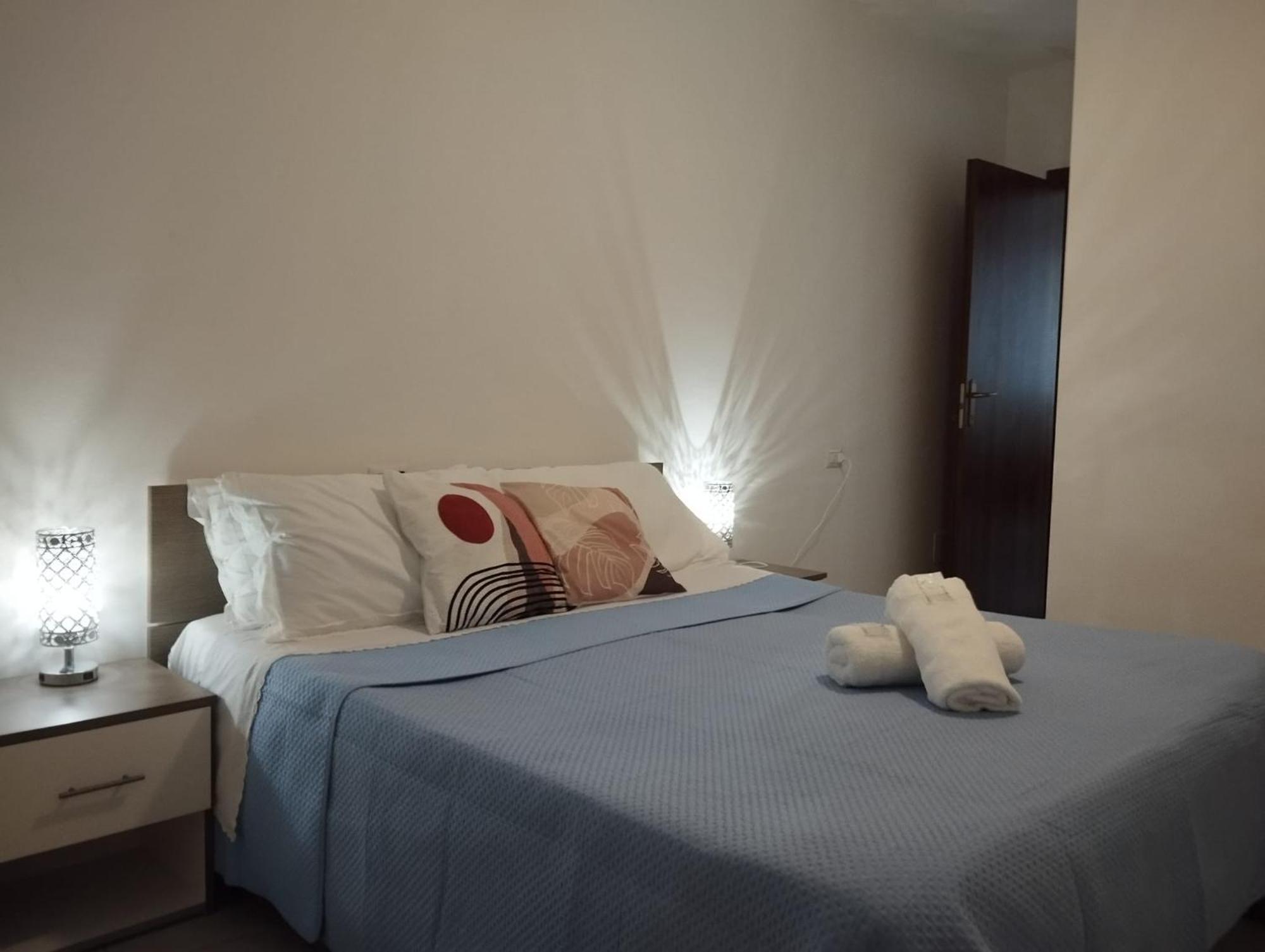 Апартаменти Mati Malpensa Con Navetta 20Eur Lonate Pozzolo Екстер'єр фото